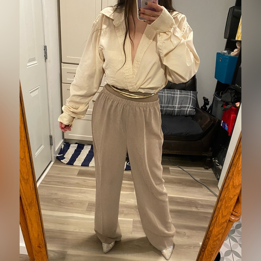 EUC VINTAGE Beige Wide Straight Leg Pleated Pants